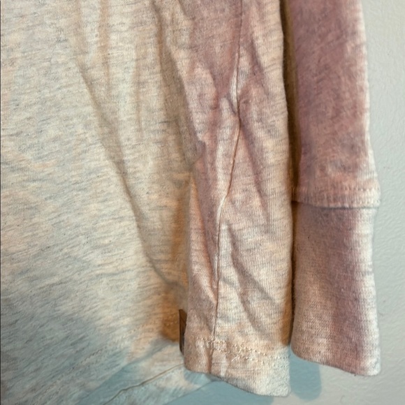 Long Sleeve Tee Soft Relaxed Fit - Picture 9 of 12